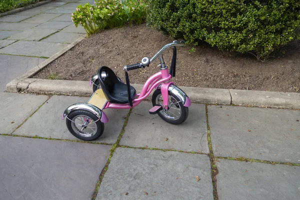 Girls Three Wheel Tricycle Park Slate Sidewalk — Stock Photo, Image