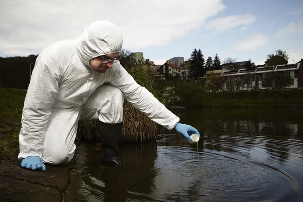 This water in the city must be tested — Stock Photo, Image