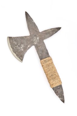 Dövüş ve spor fırlatma eğitimi için tarihi balta fırlatma silahı