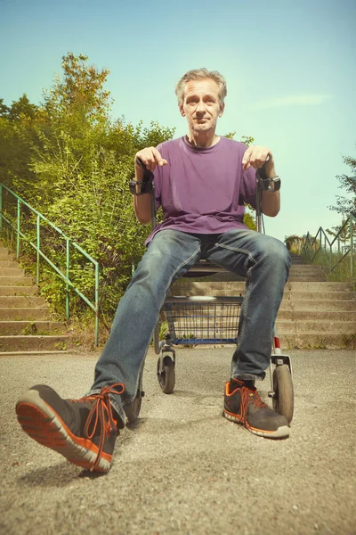 Older Man Overcoming Obstacles His Four Wheel Rollator Walker — Photo