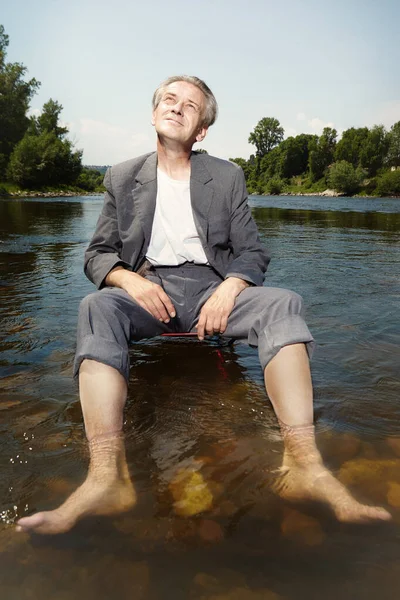 Manager Grey Suit Became Crazy Hot Weather Cooling River — Stok fotoğraf