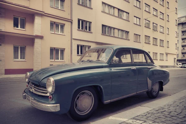 Abgelegener Oldtimer Parkplatz Der Stadtstraße — Stockfoto