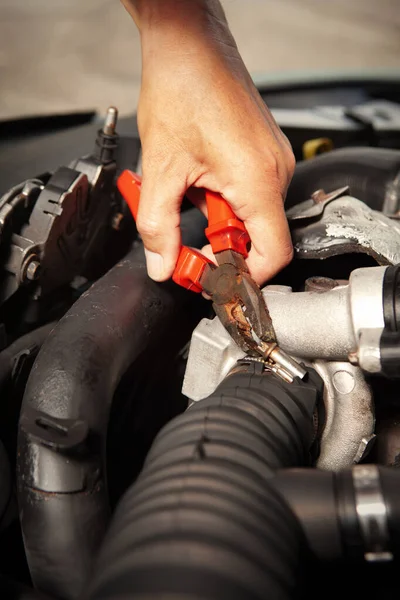 Man Overall Working Open Engine His Car Directly Street — Stock Photo, Image