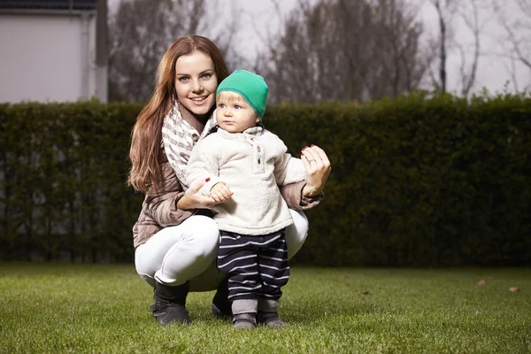 Mère et fils — Photo