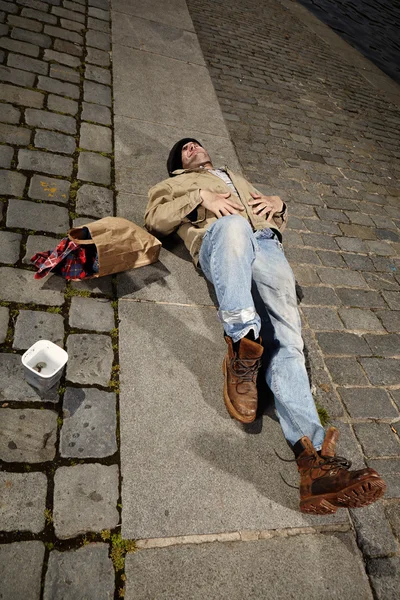 Laying on river bank — Stock Photo, Image