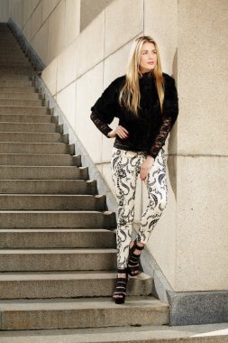 Güzel sarışın güzellik