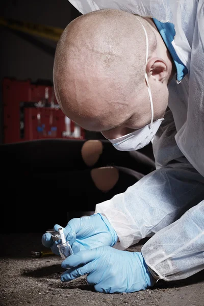 Cigarette butt as evidence on crime scene — Stock Photo, Image