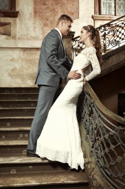 Onun sevgisine kapatın