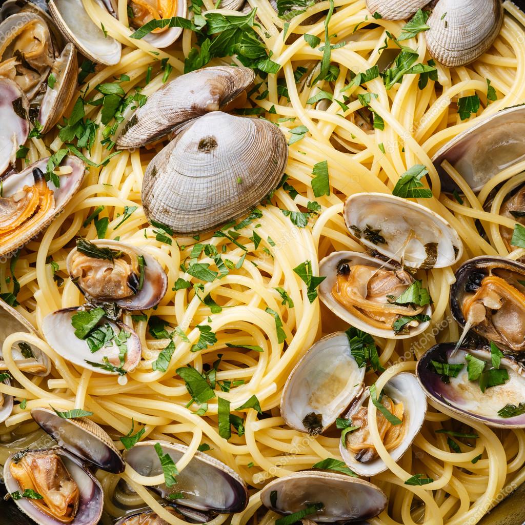 Spaghetti alle pasta Vongole mariscos — Foto de stock ...
