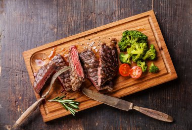 medium rare grilled Beef steak Ribeye