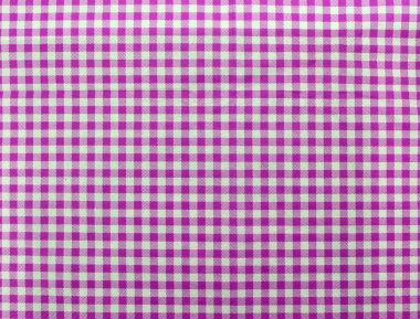 Ahşap masa masa örtüsü ile kaplı. Üstten görüntülemek