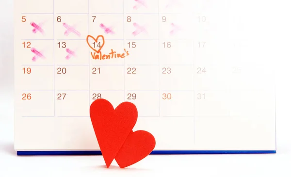 Show Calendário Fevereiro Com Coração Vermelho Conceito Compromisso Dia Dos — Fotografia de Stock