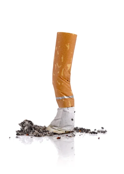 Extinguished cigarette butt — Stock Photo, Image