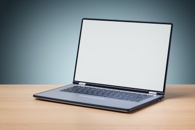 Boş ekranlı dizüstü bilgisayar