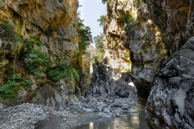 Civita, Calabria 'daki Şeytan Köprüsü' nden Raganello Gorges.