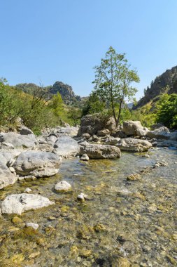 Civita, Calabria 'daki Şeytan Köprüsü' nden Raganello Gorges.