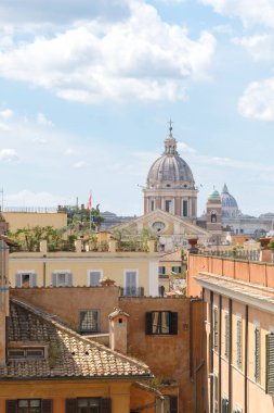 Roma 'nın güzel manzarası, Piazza Spagna' dan Trinita dei Monti 'nin merdivenlerinden manzara