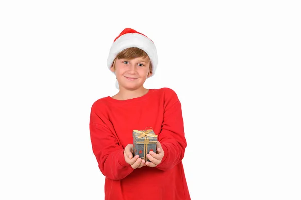 Feliz Sorrindo Menino Loiro Chapéu Papai Noel Pulôver Vermelho Segurando — Fotografia de Stock