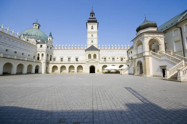 Castle yard — Stock Photo, Image