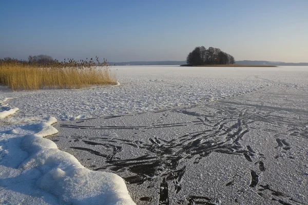 Vista lago congelata — Foto Stock