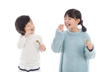 Japon tatlı yeme şirin Asyalı çocuk