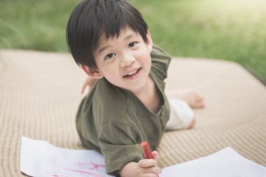 pastel boya ile çocuk çizim resim