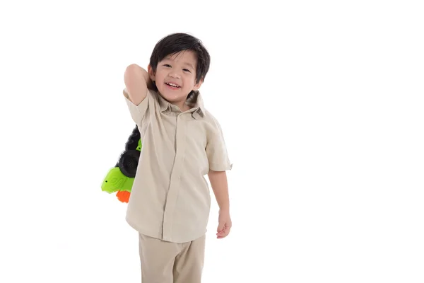 Bonito ásia menino jogar brinquedo arma — Fotografia de Stock