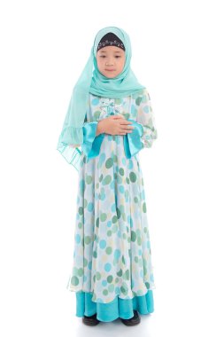 Güzel Asyalı Müslüman kız dua