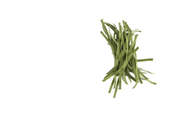 Spinach Noodles Isolated White Background Flat Lay Image Contains Copy — Stock Photo, Image