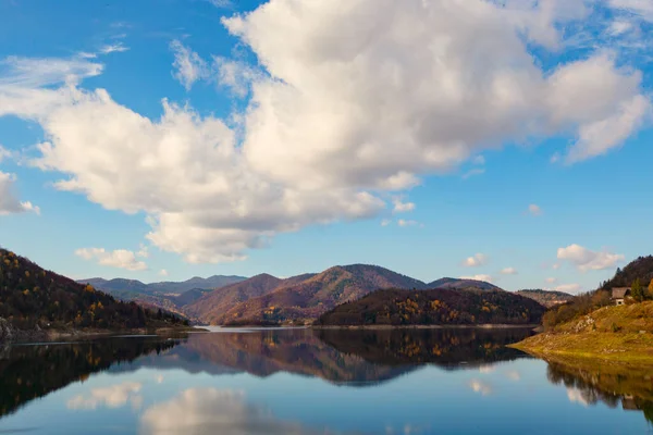 Natural Background Mountains Calm River Reflection Fall Season — Zdjęcie stockowe