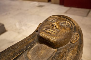 Mısır müzesinin içindeki sergi salonu, Kahire, Mısır