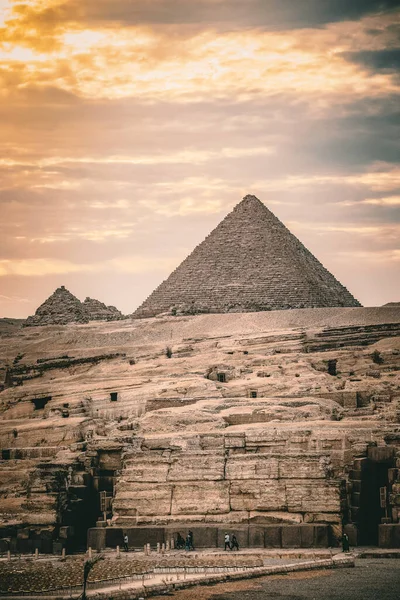 Giza Piramitleri Kahire Mısır Muhteşem Gün Batımı — Stok fotoğraf