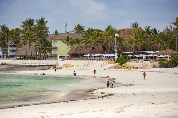 WATAMU, KENYA - Aralık 2020: Watamu Blue Bay, Kenya 'da bir sahil villası