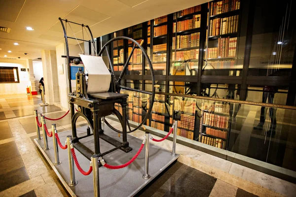 London October 2019 Interior British Library King Library Hall London — ストック写真