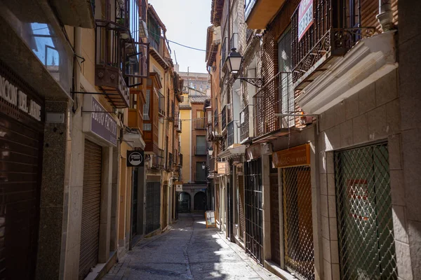 Toledo Spanje Juni 2019 Historische Architectuur Toledo Stad Smalle Straat — Stockfoto