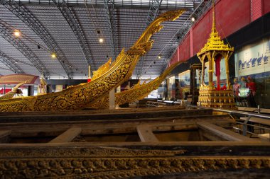 BANGKOK, THAILAND - Nisan 2020: Kraliyet Mavnaları Ulusal Müzesi, Bangkok, Tayland