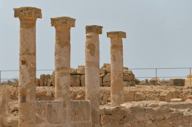 PAPHOS, CYPRUS - Temmuz 2021: Paphos Arkeoloji Parkı, Kıbrıs