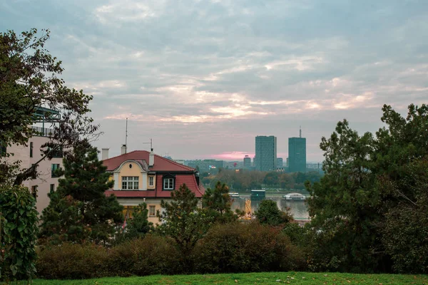 Belgrade Serbia Octubre 2020 Vista Del Río Danubio Desde Parque — Foto de Stock