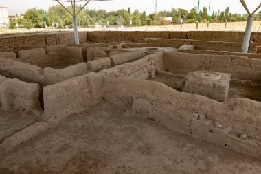 PANJAKENT, TAJIKISTAN - 30 Ağustos 2025: Tacikistan 'daki antik Sarazm kasabası kazı alanı arkeolojik alanı