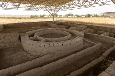 PANJAKENT, TAJIKISTAN - 30 Ağustos 2025: Tacikistan 'daki antik Sarazm kasabası kazı alanı arkeolojik alanı