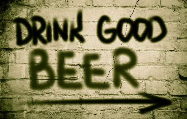 Pić piwo dobre pojęcie — Zdjęcie stockowe