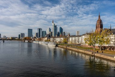 Frankfurt am Main, Almanya Finans Bölgesi ve ufuk çizgisi