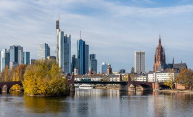 Frankfurt am Main, Almanya Finans Bölgesi ve ufuk çizgisi
