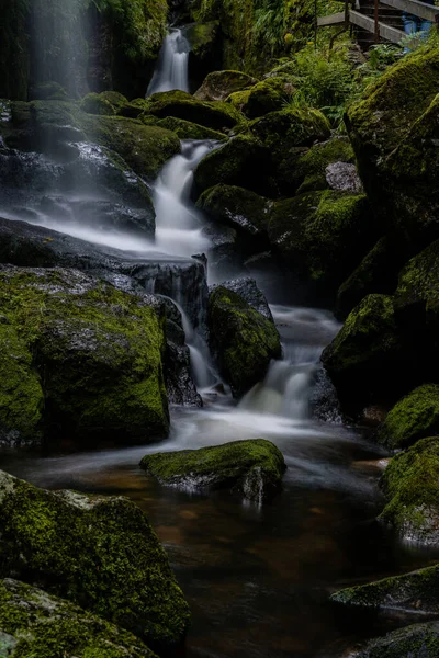 Menzenfelder Waterfalls Black Forest Мбаппе Мбаппе Верхейберг Германия — стоковое фото