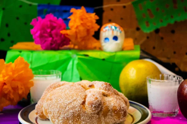 Czaszki Cukrowe Dniu Świętowania Śmierci Ołtarza Meksyku Święto Dia Muertos — Zdjęcie stockowe