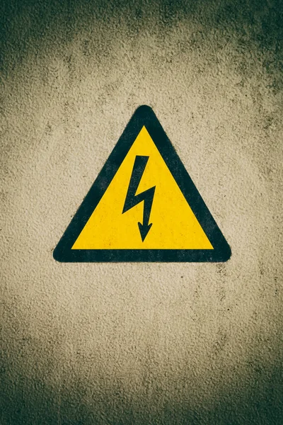 High Voltage Sign Dirty Surface — Stock Photo, Image