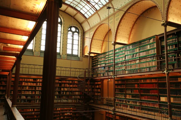 Bibliotheek — Stockfoto