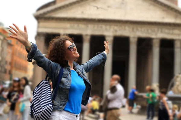 Mujer en Roma — Foto de Stock