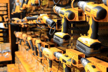 İnşaat işçisi enstrüman