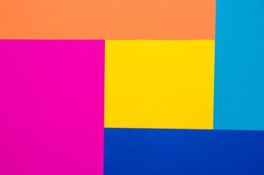 Çok renkli kağıt dokusu minimalizm arka planı. Renkler ve çizgiler minimum geometrik şekiller. Üst görünüm. Minimalist stil. Kopyala, metin için boşluk.